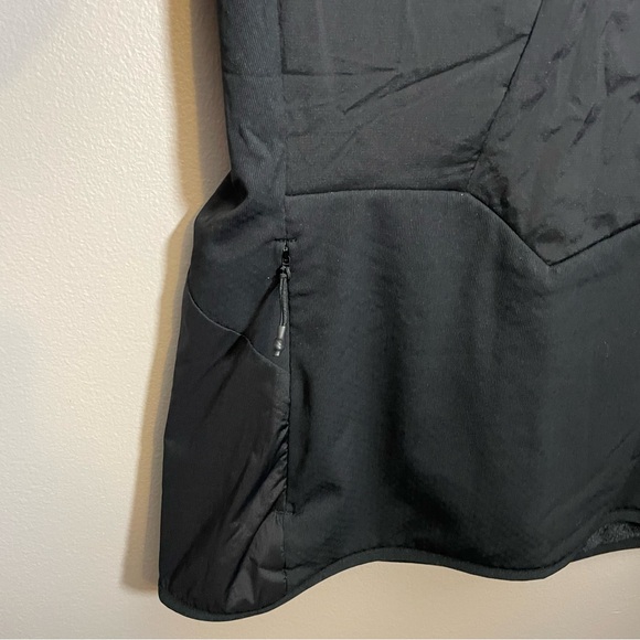 Adidas TERREX Techrock Ultralight 1/2-Zip Hooded
Fleece Jacket NEW with tags - Picture 6 of 14